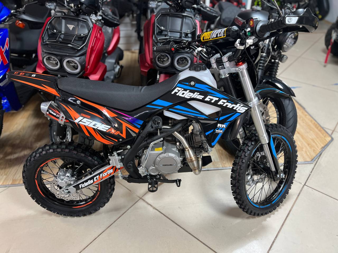 Мотоцикл (питбайк) PROMAX FIDET (ФАЙДЕТ) 190E PRO 17/14 в Дзержинске