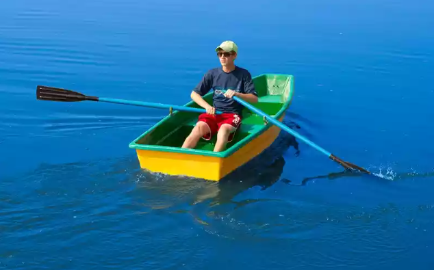 Стеклопластиковая лодка Малютка в Дзержинске