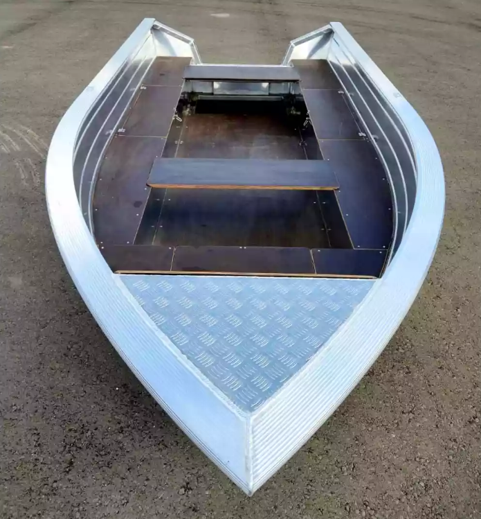 Алюминиевая лодка Неман-400 в Дзержинске