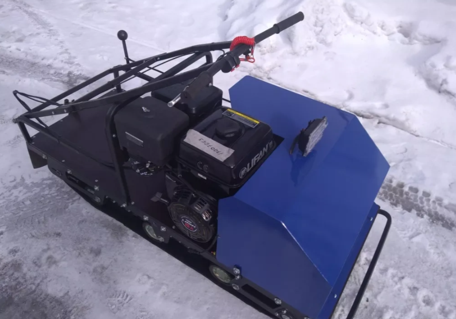 Мотобуксировщик AhtaR ЗИМА с реверсом (задний ход) в Дзержинске