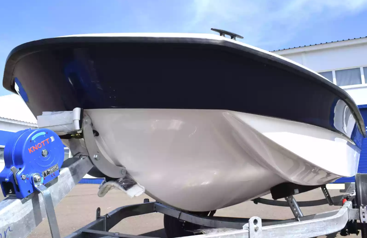 Стеклопластиковая лодка Wyatboat 430 тримаран в Дзержинске