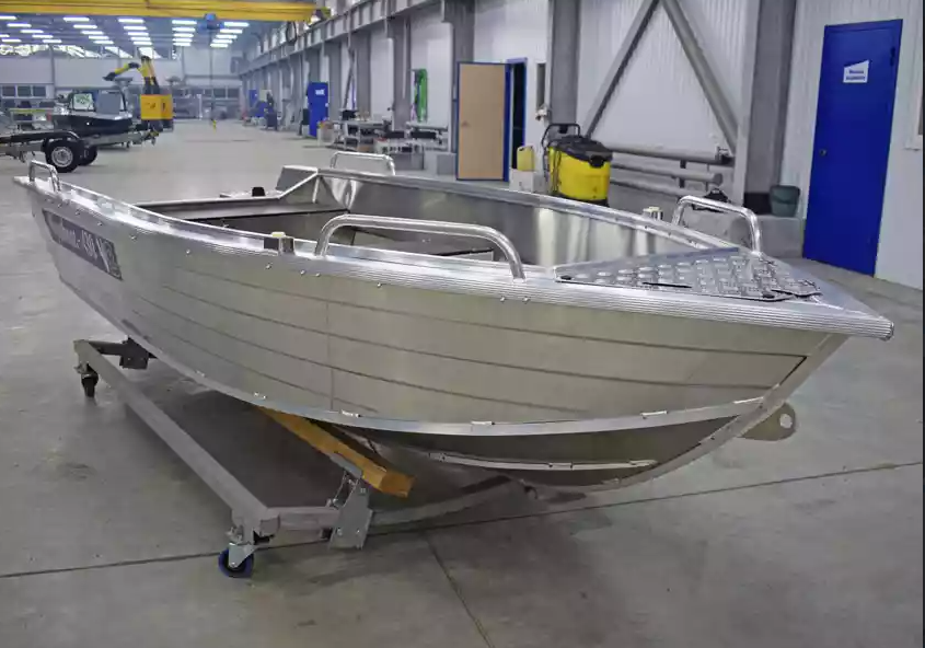 Алюминиевая лодка  Wyatboat-430 Р в Дзержинске