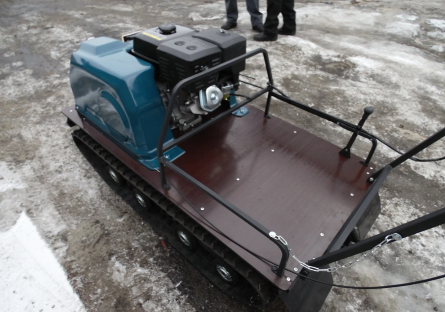 Мотобуксировщик AhtaR LR13 с реверс-вариатором Буран (задний ход) в Дзержинске