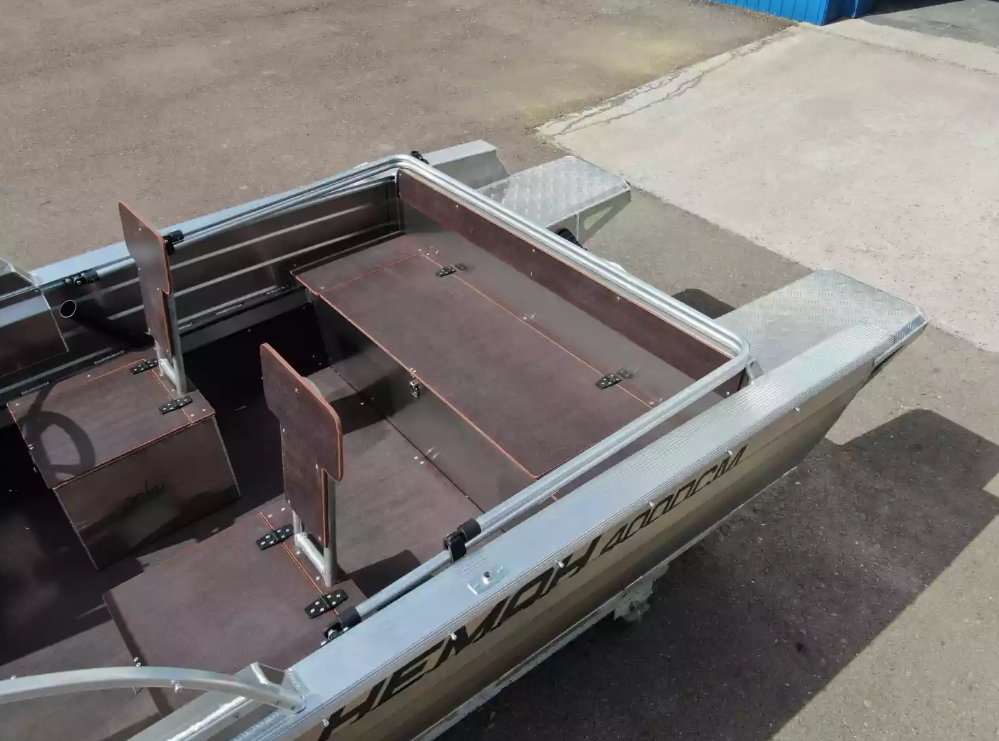 Алюминиевая лодка  Неман-400 DCM NEW в Дзержинске