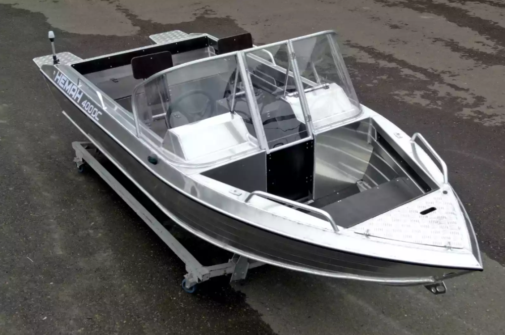 Алюминиевая лодка  Neman-400 DC в Дзержинске