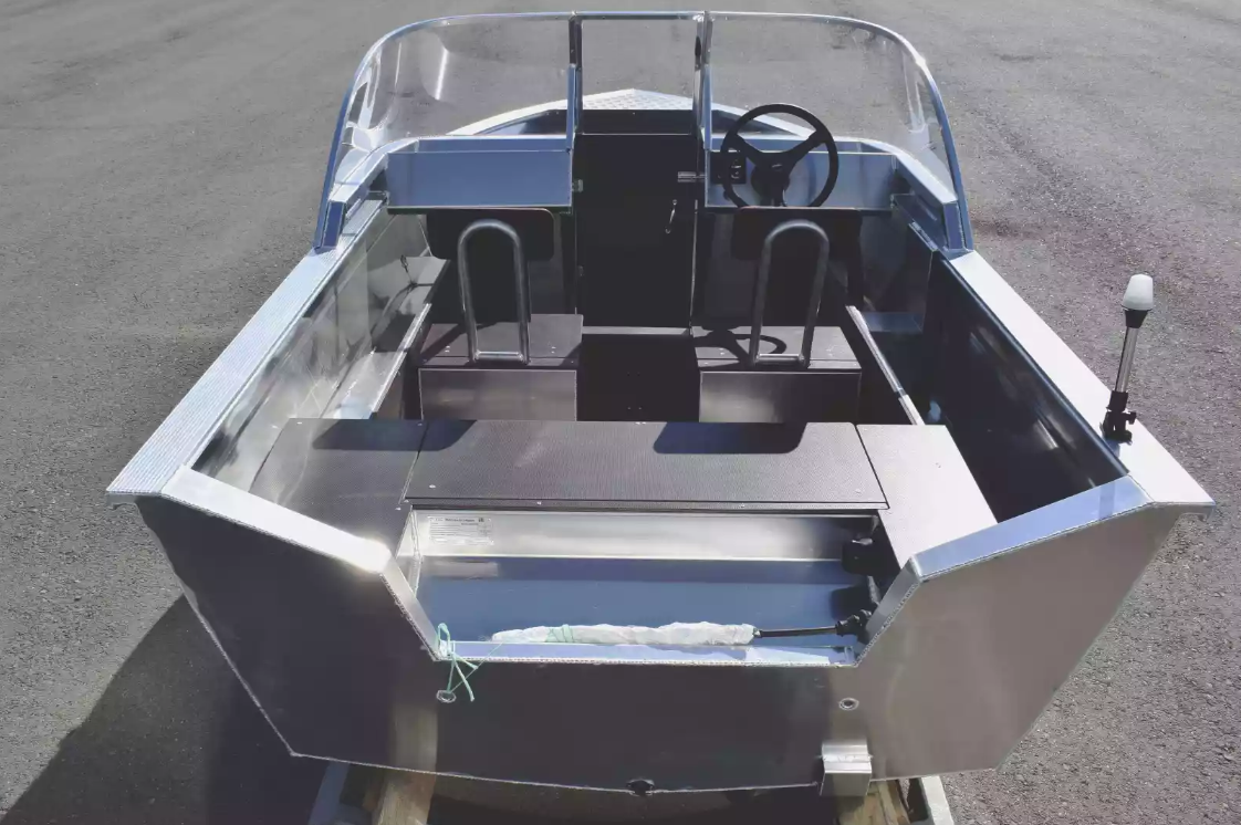 Алюминиевая лодка  Неман-400 DCM в Дзержинске