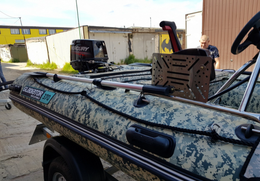 НАДУВНАЯ ЛОДКА GLADIATOR C370AL в Дзержинске