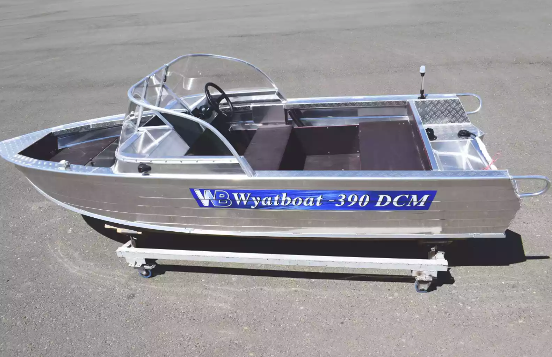 Алюминиевая лодка Wyatboat-390 DCM в Дзержинске