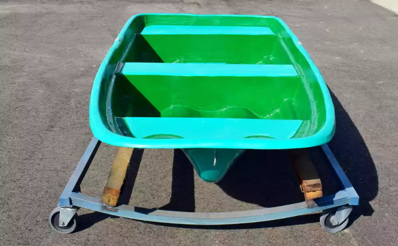 Стеклопластиковая лодка Старт (тримаран) в Дзержинске