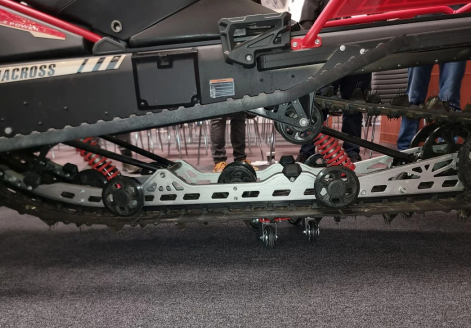 Снегоход AODES Siberiacross 1000 WT 508mm LCD 6.8 в Дзержинске