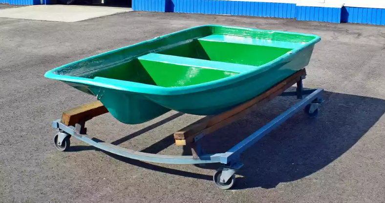 Стеклопластиковая лодка Старт (тримаран) в Дзержинске