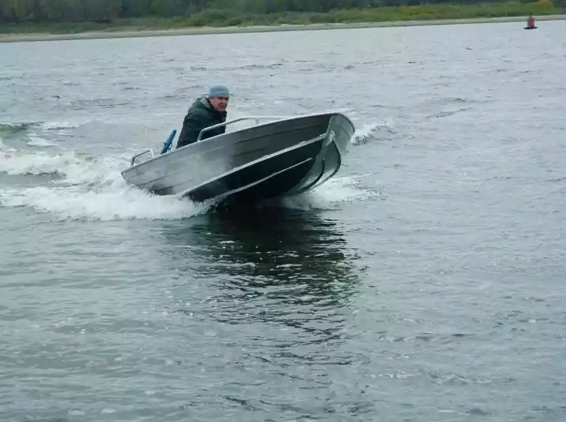 Алюминиевая лодка Wyatboat-390 M в Дзержинске