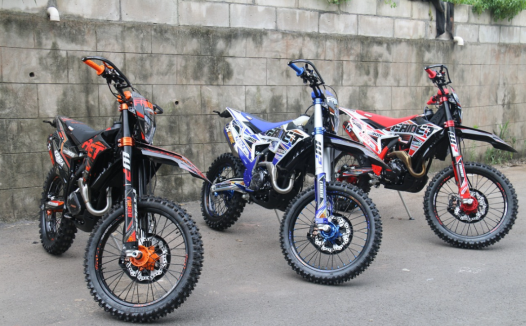 Кроссовый мотоцикл FAIDET NC300S ULTRA WP в Дзержинске