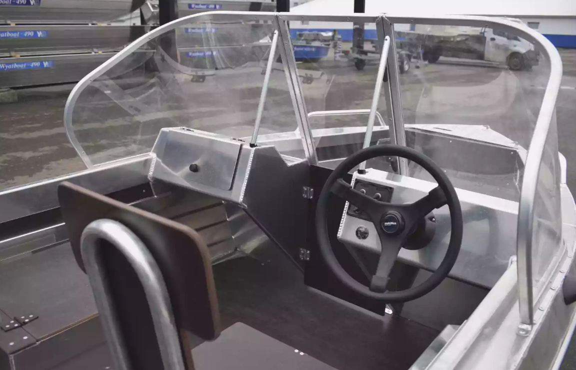 Алюминиевая лодка  Neman-400 DC в Дзержинске