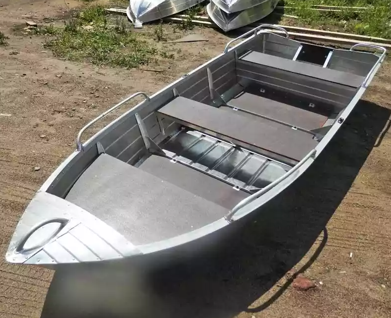 Алюминиевая лодка Вятка-Профи 37 в Дзержинске