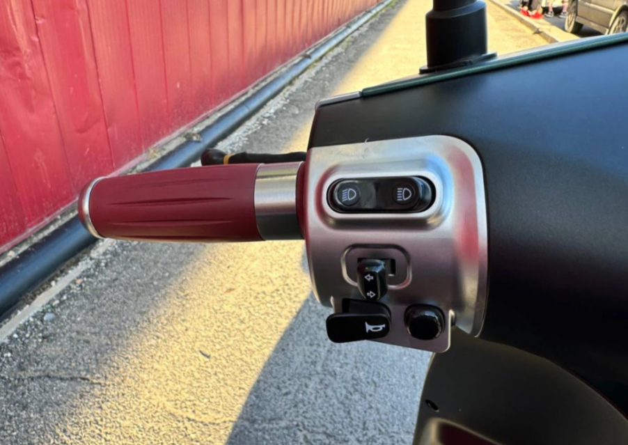 Скутер PROMAX Miami 240 (49) в Дзержинске