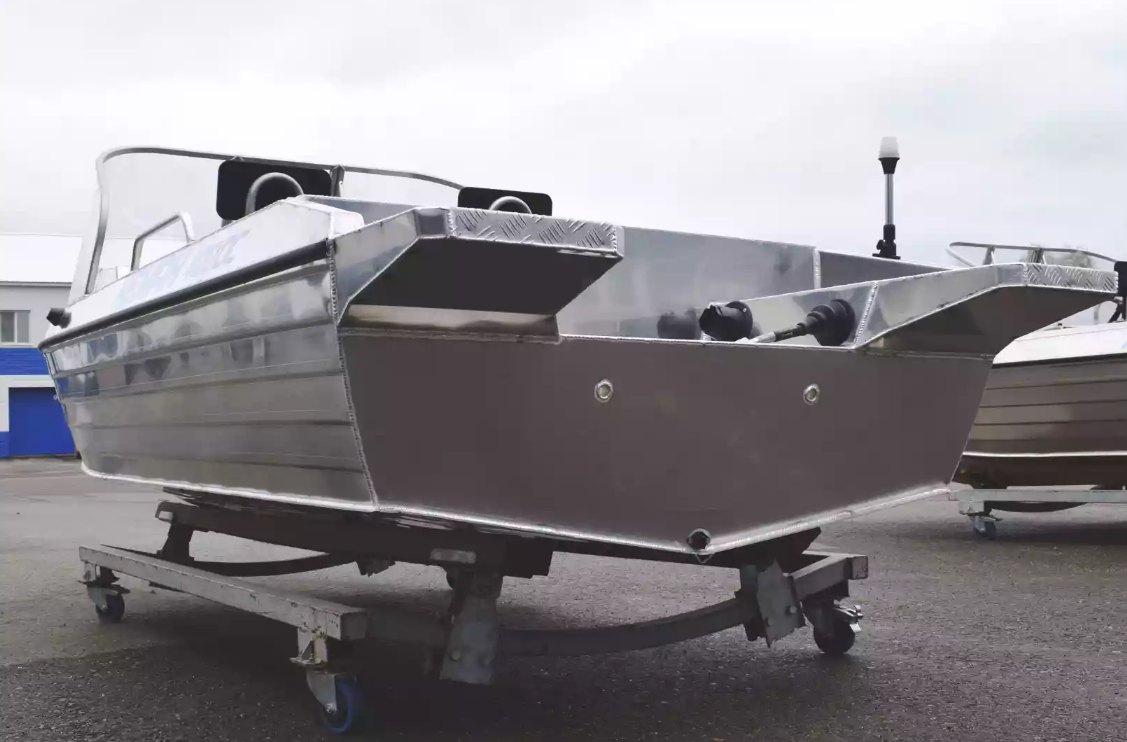 Алюминиевая лодка  Neman-400 DC в Дзержинске
