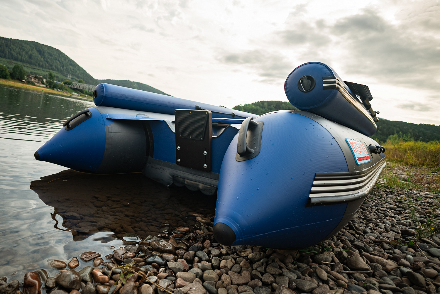 Лодка MISHIMO RIVER FJET PRO 410  под водомет в Дзержинске