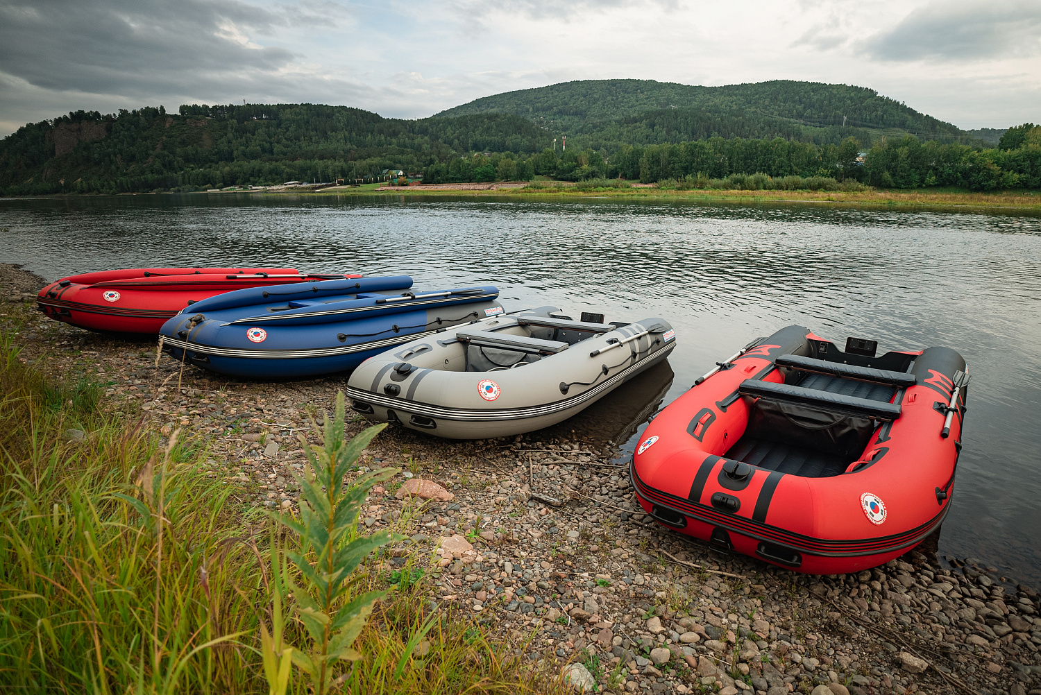 Лодка MISHIMO RIVER FJET PRO 410  под водомет в Дзержинске