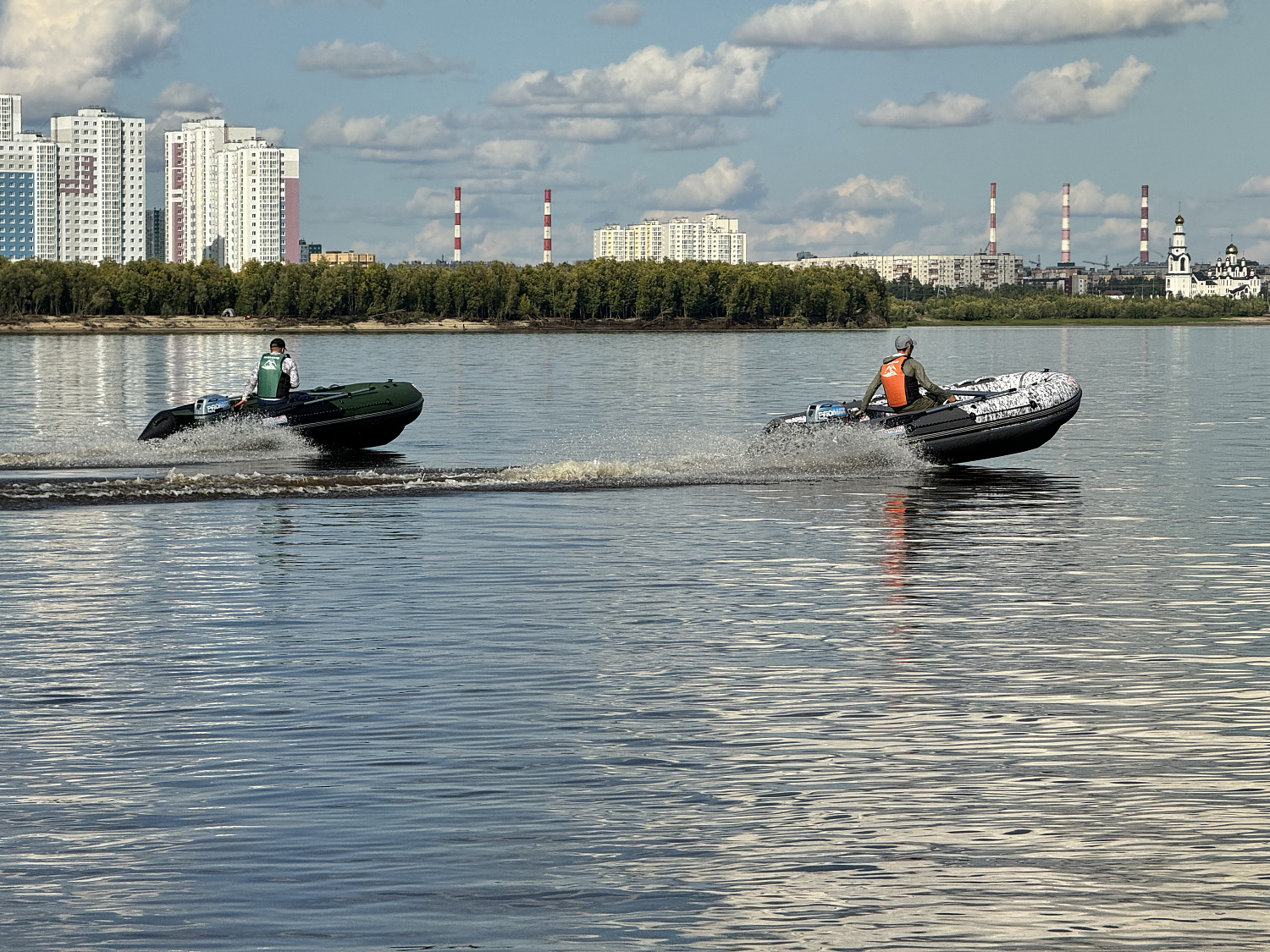 Лодка MISHIMO BIG FLOOR 440 в Дзержинске