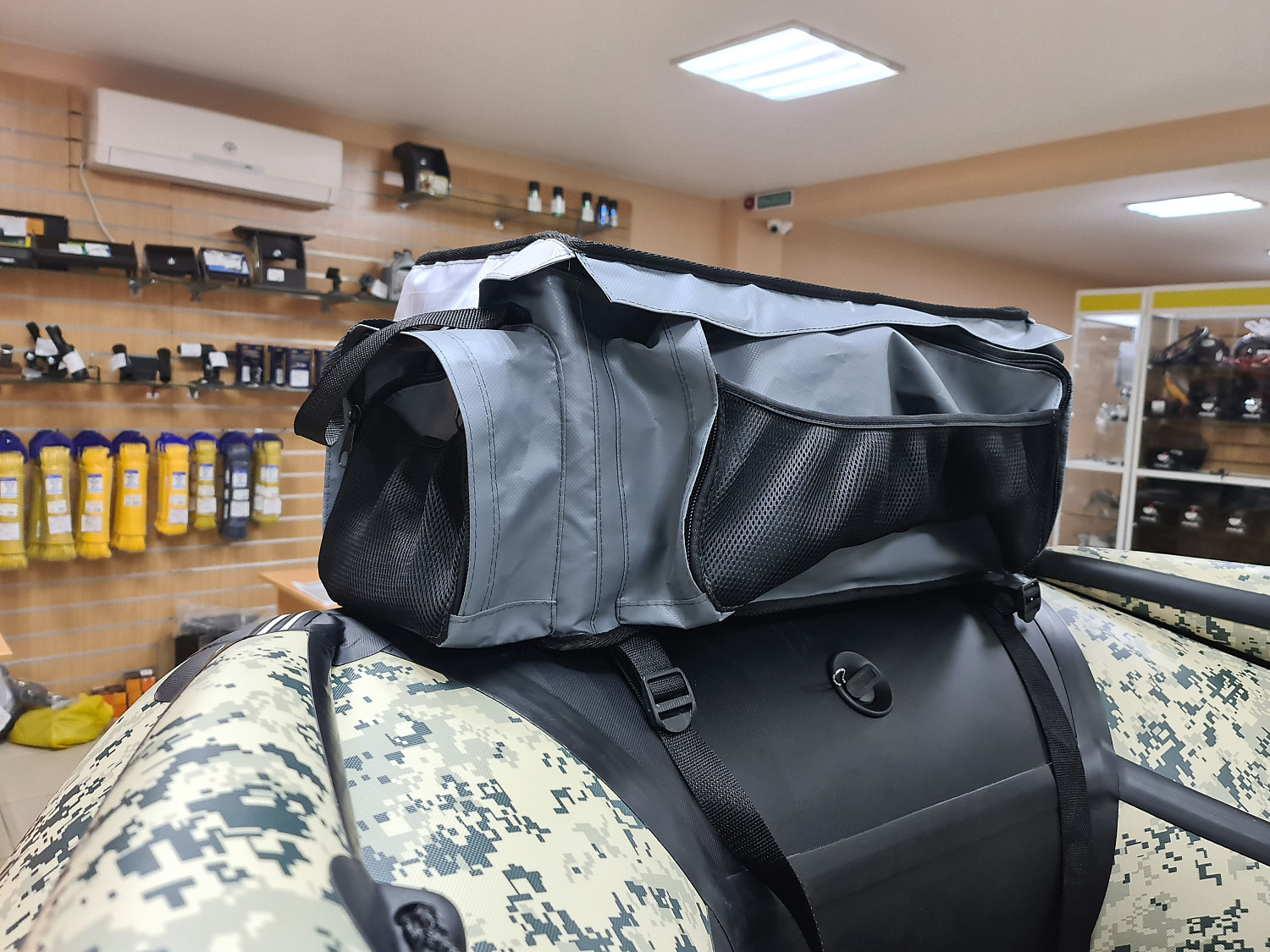 СУМКА ЛЮКС НА БАЛЛОН ДЛЯ ЛОДОК ПВХ 50Х25Х25 СМ в Дзержинске